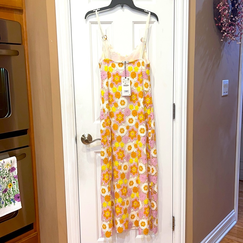 ZARA DRESS ❤️👗❤️ - Picture 2 of 4